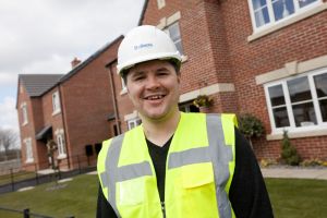 bellway meadow fields site manager 1 sm.jpg